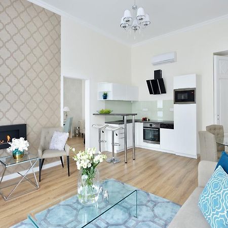 Julia Superior Apartment In The City Center. Budapest Esterno foto